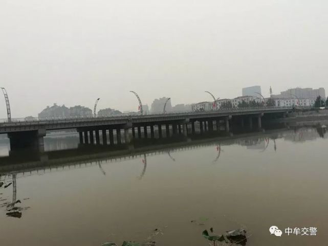 今日凌晨,中牟县广惠街跨贾鲁河大桥--清源大桥