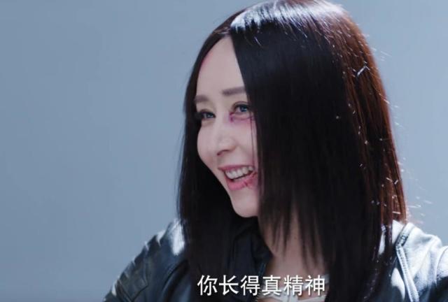 橙红年代:丽萨被网友称作"社会姐",遭韩队审问还要反