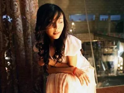 演技不输章子怡周迅,却没能大紫大红的她到底