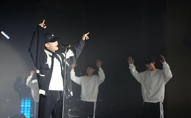 岳阳市华容县职业中专教师表彰大会暨文艺汇演