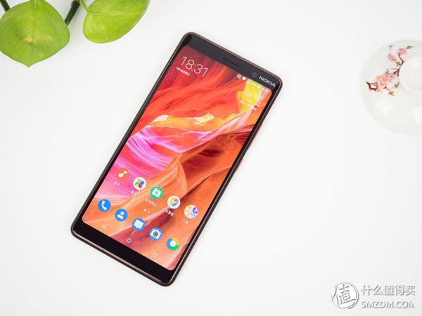 曾经的王者,如今却沦为配角?诺基亚7 Plus上手