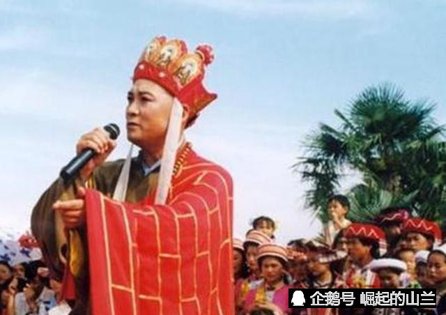 西游记5张巨搞笑幕后照片:猴哥"搭讪"美女,唐僧竟然会唱歌!