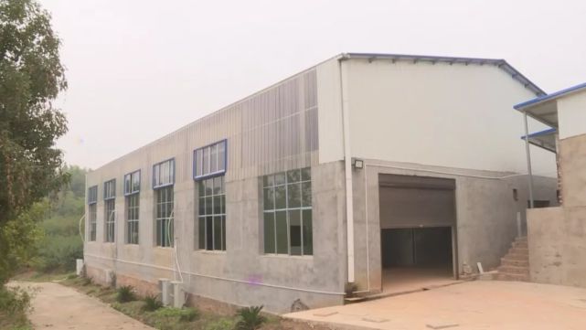 株洲:中央空调装了一年迟迟不能用 经销商互相