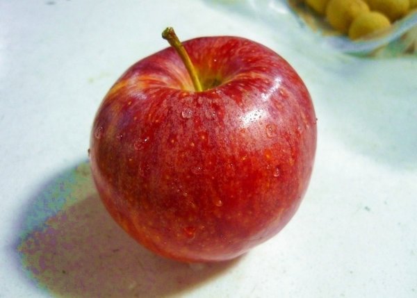 哺乳期两类水果不能吃,尤其是香蕉,宝妈再馋也