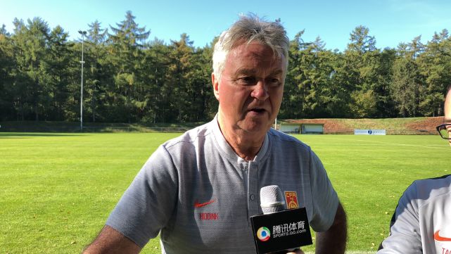 对话希丁克:冲击奥运充满困难 要找到最强25人