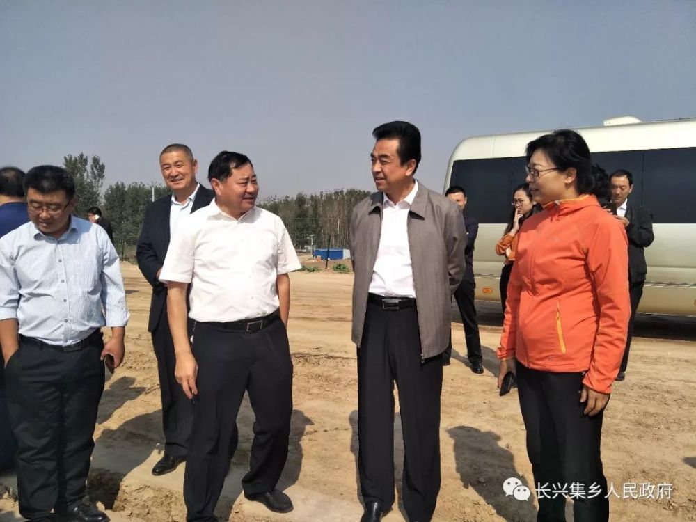 青岛莱西市委副书记,市长姜水清一行赴长兴集乡对接结对帮扶工作