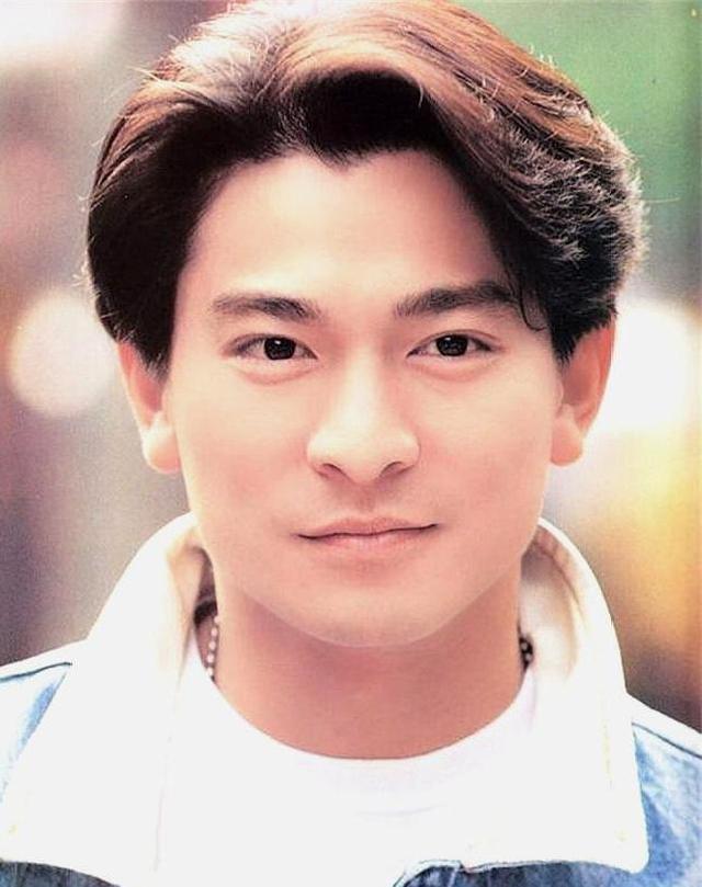 十位颜值逆天的香港男星,哪个都是帅炸天的存在!
