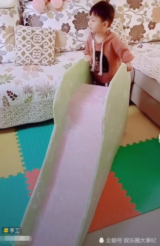 宝爸用奶粉罐为儿子做"滑滑梯"本以为很一般,看到成品