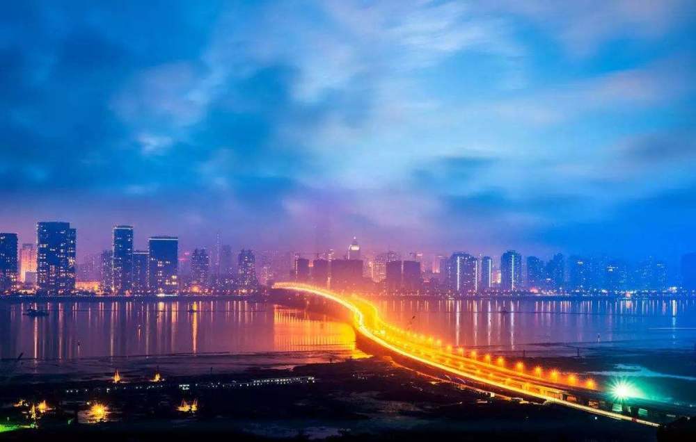 城市高校比拼,西安一所高校就让太原鸦雀无声