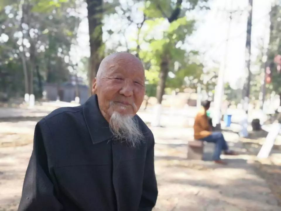 耳不聋眼不花 郏县这位116岁老人透露长寿秘诀