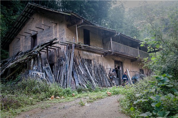 湖南永州这个地方有点怪 居然流行男人出嫁