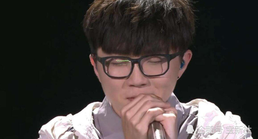 毛不易为小S抱不平，因此事“私信”吴青峰，网友：追求之路多舛