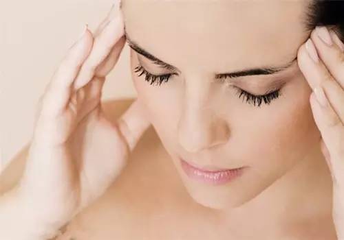 健康 |蹲久了站起来头晕眼黑!正常吗? 是病还是