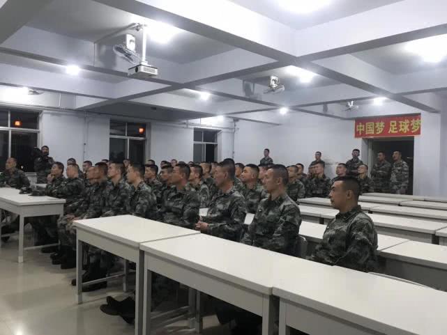 外媒:国足集训队或赴东欧参加联赛 国际足联不