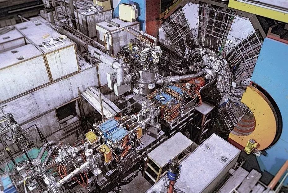 北京正负电子对撞机运行30年:砥砺前行30载,而