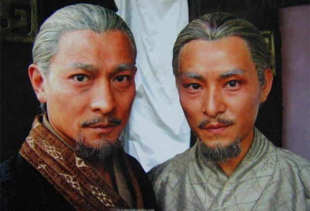 明星和替身：周润发相似度95％，他俩亲妈都认不出来！