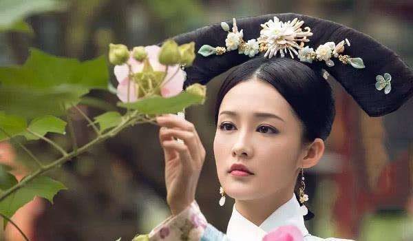 告别了寒香见之后,李沁要拍《诛仙》了,而且还