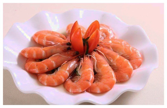 基围虾头里到底是什么?头部很脏把它扔了?那