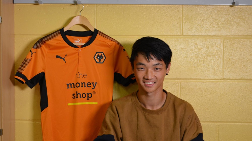 归化第一人?曝申花2000万签华裔小将 承诺帮