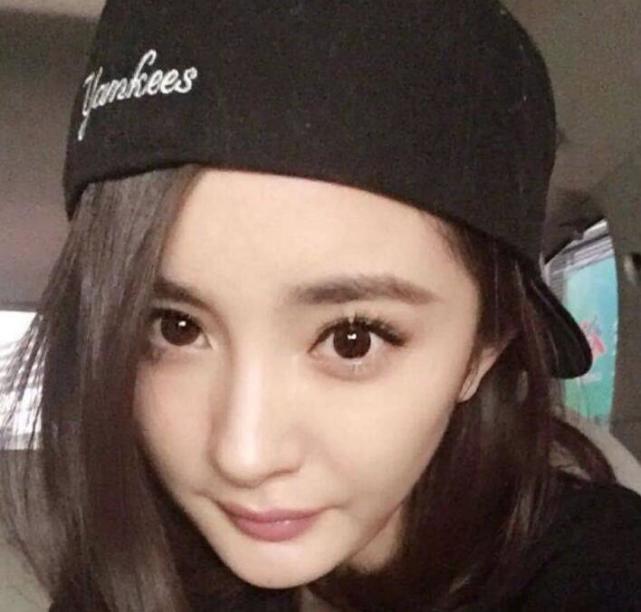 扒一扒赵丽颖冯绍峰领证戴的什么帽子 为啥人