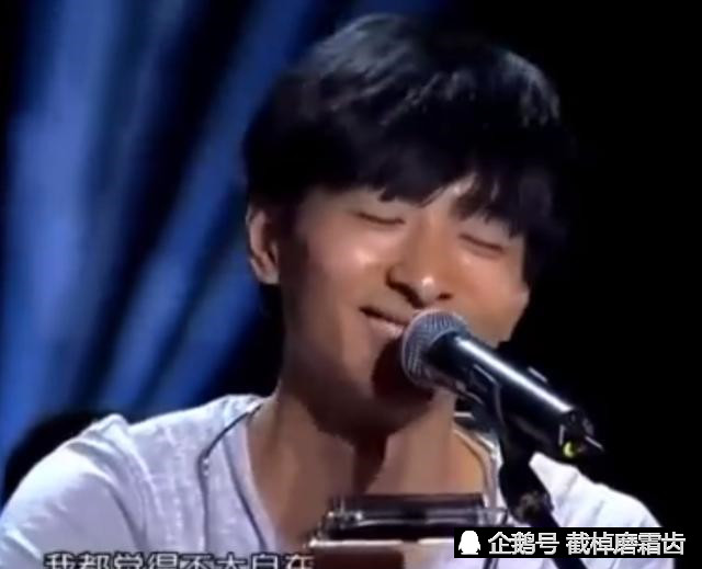 当年唱《董小姐》的左立结婚了，9位《快男》伴郎仅他缺席