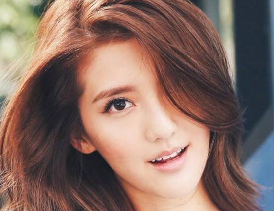 林峰5年花了不止一亿,豪宅豪车供她吃住,搭上