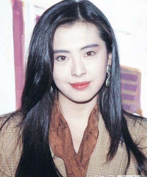 王祖贤25年前参加韩国综艺,神仙颜值逆天,韩国明星都
