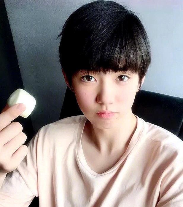 原tf家族陈玺达被女粉丝索债,疑似脑残回复有种你把我砍死