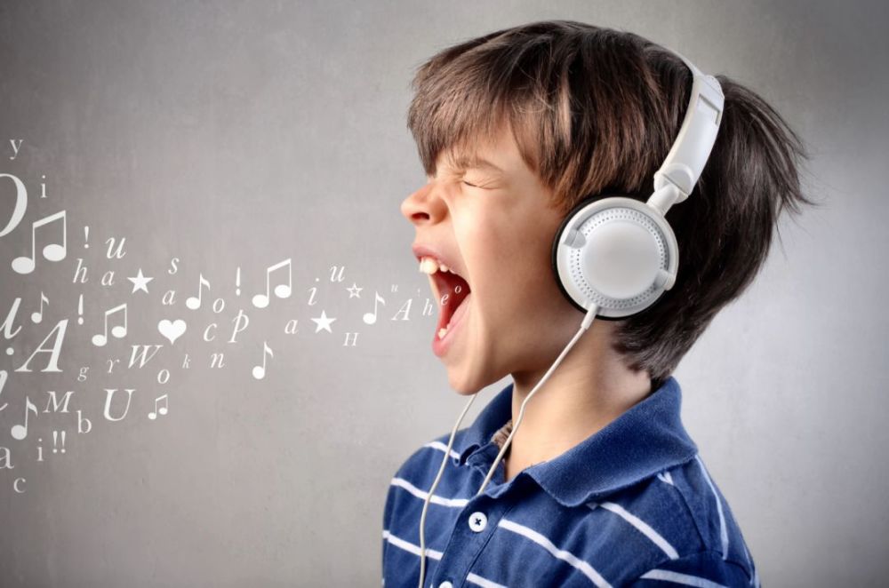 六成中小学生唱歌跑调，为何如此不堪？