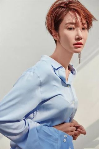 "短发女神"高俊熙