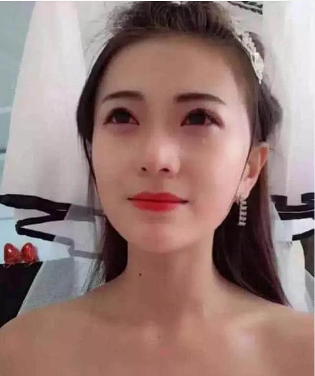 抖音哭泣新娘走红,新郎当天跟伴娘搞在一起,惹人心疼