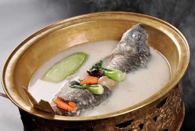 酸甜黄河鲤鱼,腌熏青田鲤鱼干,上瘾奶汤锅子鱼,这些你吃过吗