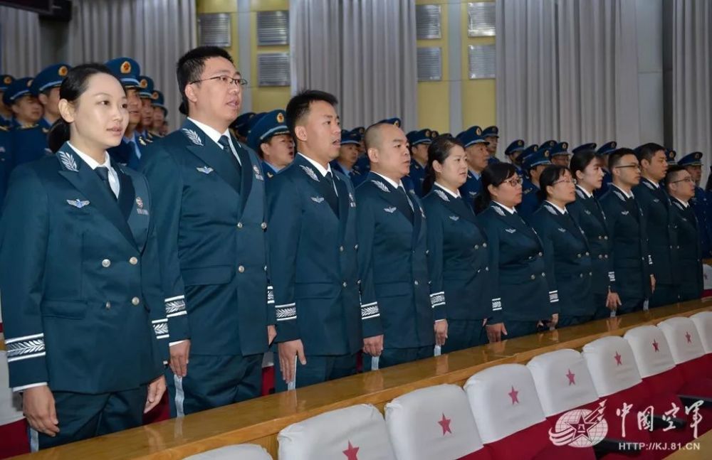 招聘文职人员_需注意 军队文职招聘面试指导 形象 知识 心态(4)