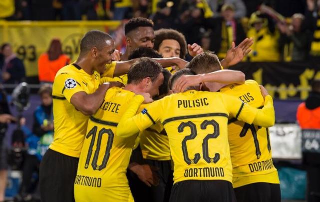 多特疯狂进攻延续赛季不败 7连胜+进30球笑傲