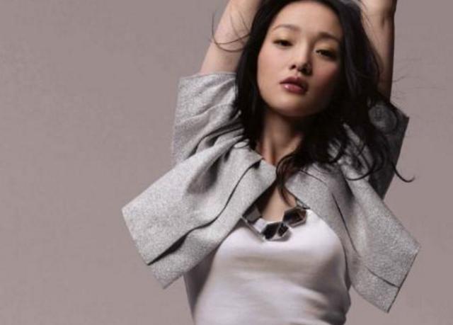 早期的李小璐与周迅有多像?你能分清图5是谁吗?