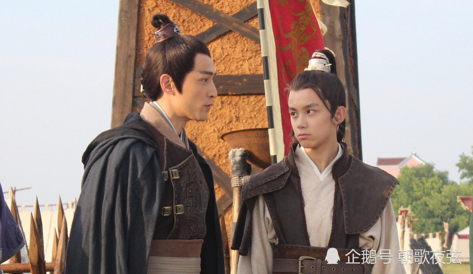 曾出演《琅琊榜》，结婚30年无儿无女，如今花60万克隆两只狗