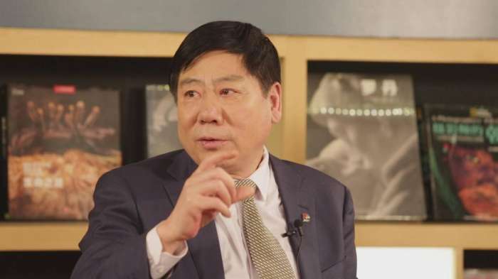 汽车经销商巨头生死时速:负债376亿,机构联手