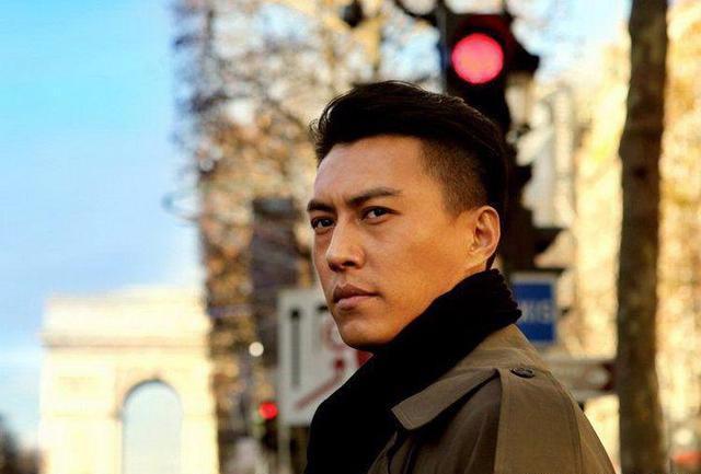 靳东不满90后小花取代女一实在无法忍受开机前赔违约金弃剧