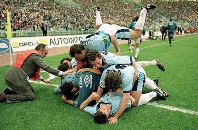 从意甲七姐妹到西超德比 改变的是足坛中心远