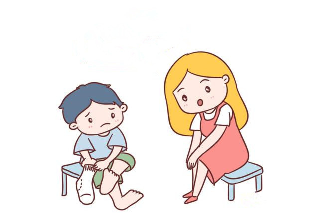 孩子脚出汗,而且很臭?正确治疗很重要