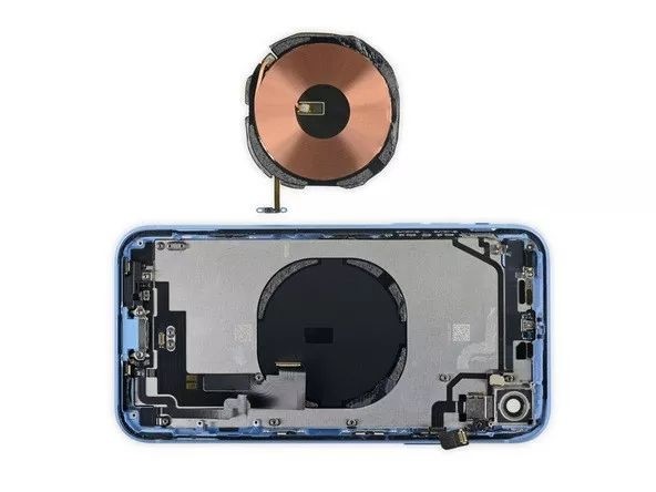 iphone xr拆解 内部设计像iphone 8和x结合体