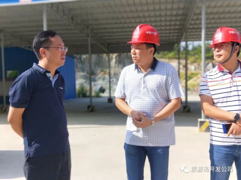 开发公司总经理贾永康深入试验区在建项目现场检查工作