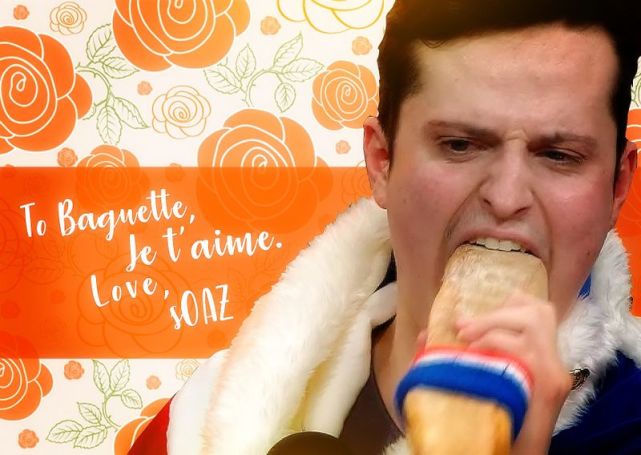 选亚索玩女装争做表情包 乐观精神助欧美战队