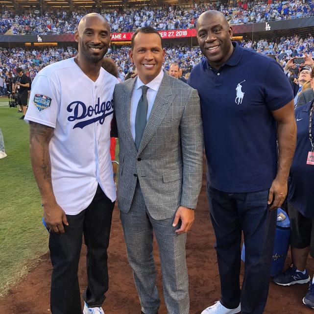 道奇史诗级胜利引发明星观赛热潮 砸两万美元