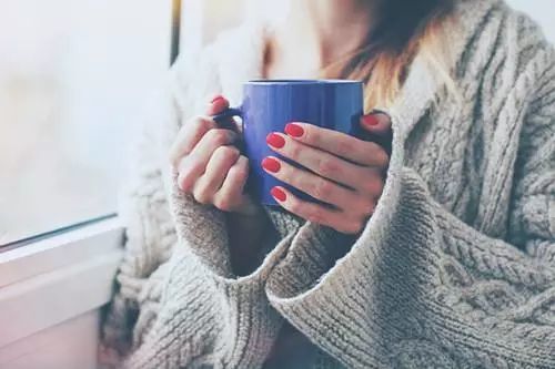 冬天手脚冰凉?这套暖身瑜伽序列,促进血液循环