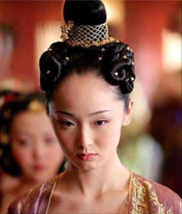 罗晋喜欢比他有名的女明星,回顾罗晋的情史发