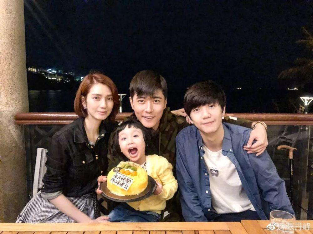 乐华2.0练习生终于出现了，竟然还有张丹峰儿子?