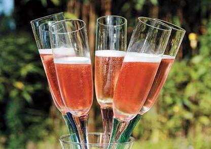 果味饮料里真有水果吗?营养师:这种饮料喝错了