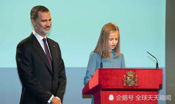 13岁美丽西班牙王储首次公开演讲 期待夏洛特