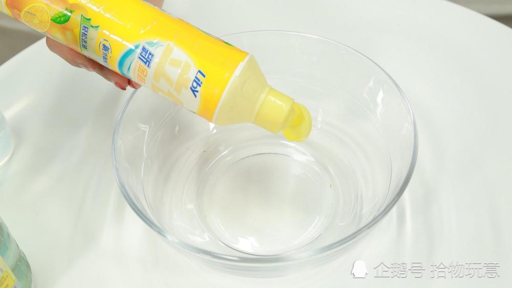 毛绒鞋磨砂鞋脏了不好打理,教你一个小妙招,清